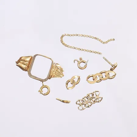 Diverse guld defekt 18K Vikt: 3,9 g