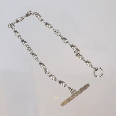 Armband, 22cm, bredd 4mm, NNN, Nils Novén Silversmide, Eslöv 2009, Silver 925/1000 Vikt: 11,6 g