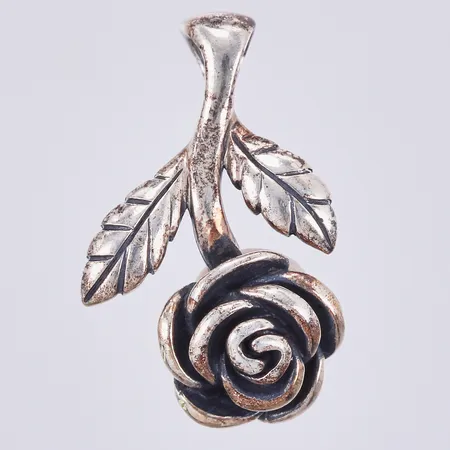 Hänge 22mm, bredd ca 2-12mm, 925/1000 silver Vikt: 3,1 g