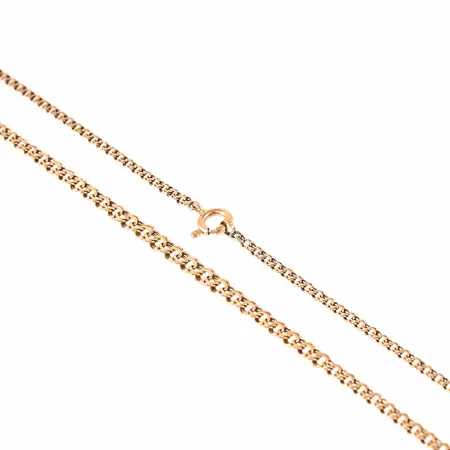 Collier bismarck i 18K guld. Det är 47 cm långt, är 2,5 - 4 mm brett och väger 6,3g. 18K & Kattfot.