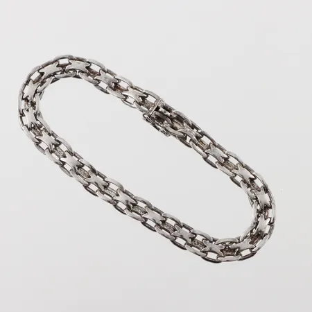 Armband, längd ca 19cm, bredd 6,6mm, silver 835 Vikt: 13,4 g