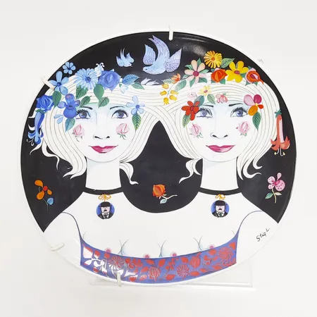 Fat Tvillingarna Gustavsberg, Stig Lindgren, mått 23 x 25cm, Art plate nr 2, mindre repor, Porslin. 