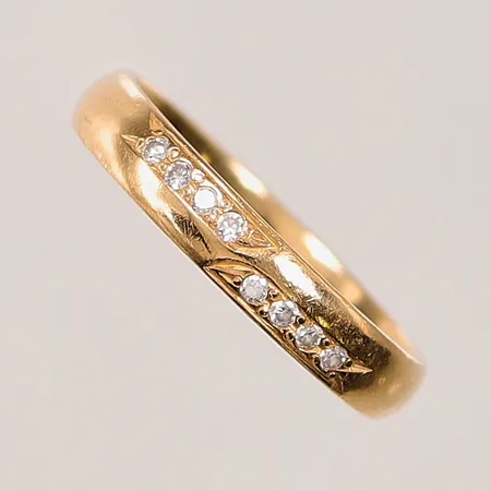 Ring, diamanter 8x ca 0,01ct, Ø17, bredd:4mm, 18K 3,1g.