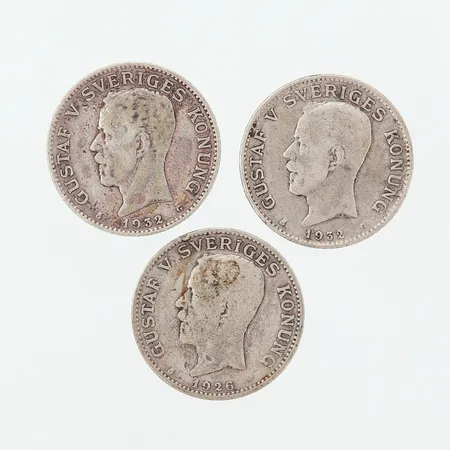 Mynt, tre 1-kronor Sverige, 80% silverhalt, silver 800/1000 Vikt: 22,2 g