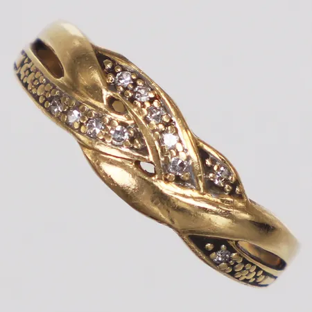 Ring, diamanter 0,08ctv enligt gravyr, stl 17, sliten, 18K  Vikt: 2,6 g