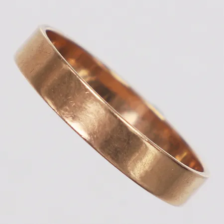 Ring, slät, stl 17½, bredd 3,4mm, ograverad, 14K  Vikt: 2 g