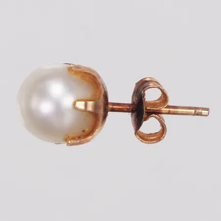Örhänge, udda, odlad pärla, 6mm, 14K  Vikt: 0,6 g