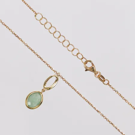 Collier, grön sten, Guldfynd, 42-45cm, bredd 1mm, 18K  Vikt: 2,6 g