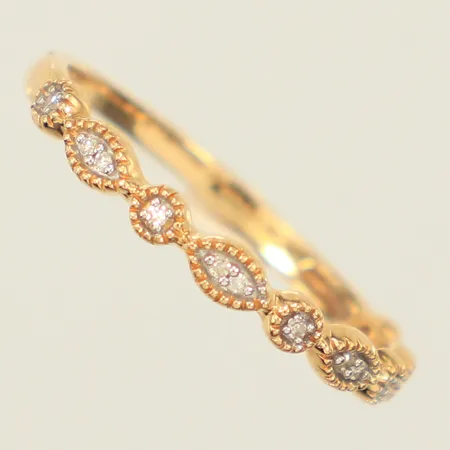 Ring, diamanter 13x ca 0,005ct, stl 17¼, bredd 2,5mm, GHA, 18K  Vikt: 1,6 g
