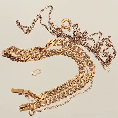 Kedja Pansar, ett armband, en ögla, defekt, knutar, 18K Vikt: 8,5 g