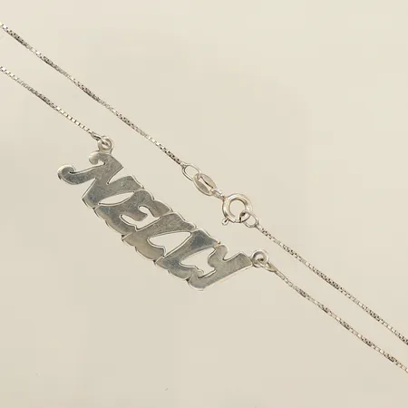 Collier med integrerad namnbricka, ca 51cm, bredd ca 11mm, Italien, 925/1000 silver Vikt: 5 g
