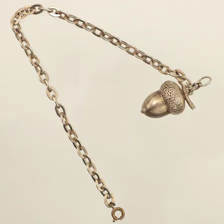 Armband Ankar med en berlock, ekollon, längd 18,5cm, bredd ca 25mm inklusive hänge, lås i metall, 835/1000 silver Vikt: 8,3 g