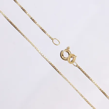 Halskedja Venezia, 51cm, bredd 1mm, bucklig, 18K Vikt: 3 g