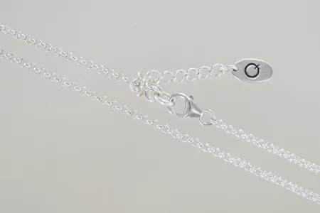 Halskedja justerbar, längd 42-45 cm, bredd 1,7 mm, silver 925/1000 Vikt: 3,1 g