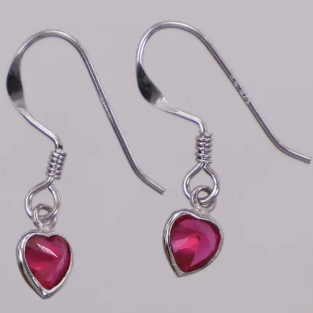 Örhängen, hjärtan med rosa stenar, 24mm, krokar, 925/1000 silver Vikt: 0,9 g