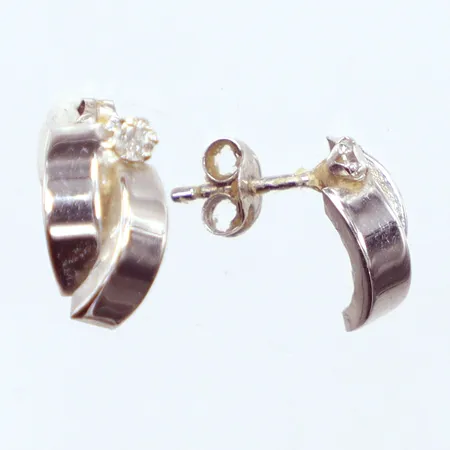 Ett par örhängen vitguld, 1cm, 18k  Vikt: 0,7 g