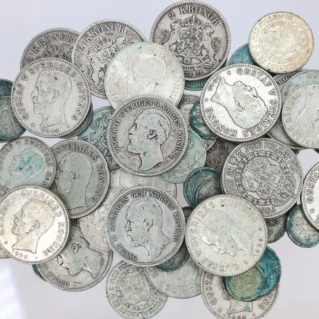 Diverse silvermynt, olika valörer, Oscar II - Gustav VI Adolf finhalt 400-600/1000 Bruttovikt 462,9g Vikt: 462,9 g