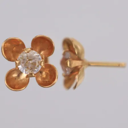Örhängen, blommor med vita stenar, Ø10,4mm, stift, saknar en snurrebus, 18K  Vikt: 1,7 g