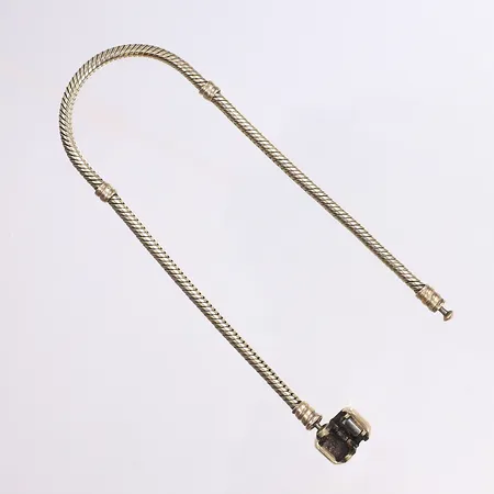 Armband Pandora Moments Ormkedjearmband, 21cm, bredd 3-8mm, smärre bruksslitage, 14K Vikt: 18 g