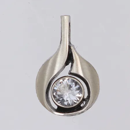 Hänge med slipad Bergkristal Karl Laine 12x17mm, Finland, Sten & Laine silver 925/1000 Vikt: 1,5 g