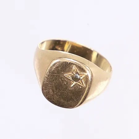 Klackring med sten, stl 18¾, bredd 4-13mm, slitage, 18K Vikt: 3,8 g