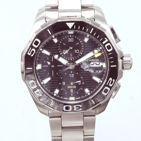 TAG HEUER, Aquaracer (300 M), kronograf, svart urtavla, herrur, 43 mm, stål, automatisk, safirglas, datum, originallänk, repor, viklås, cert, september 2019, 3st extralänkar,  box,  manual, , Caliber 16 (SW 500), Serienr RTG0257, Referens CAY211A.BA0927 Vikt: 0 g