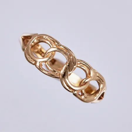 Ring Bismarck, stl: ca 15¾, bredd: ca 2-6mm, 18K  Vikt: 1,3 g