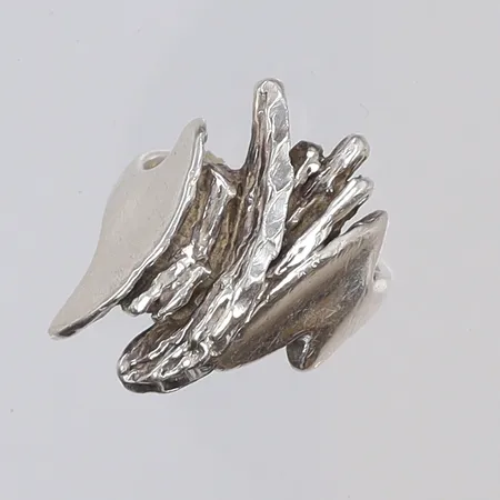 Ring, stl 17½, bredd 3-23mm, Silver 925/1000 Vikt: 9,1 g