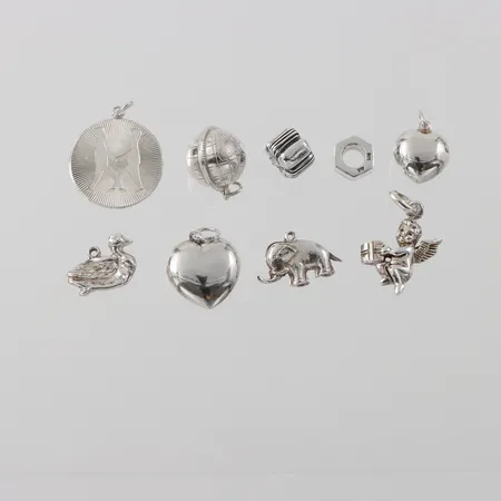 Berlocker 9st , silver Vikt: 15,3 g