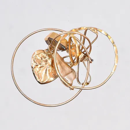 Diverse defekt guld, 18K. Vikt: 6,8 g