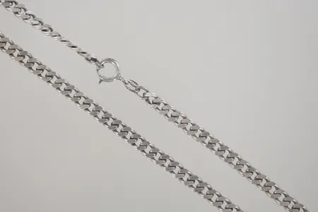 Halskedja pansar , längd 60 cm, bredd 4,3 mm, silver 925/1000 Vikt: 22,7 g