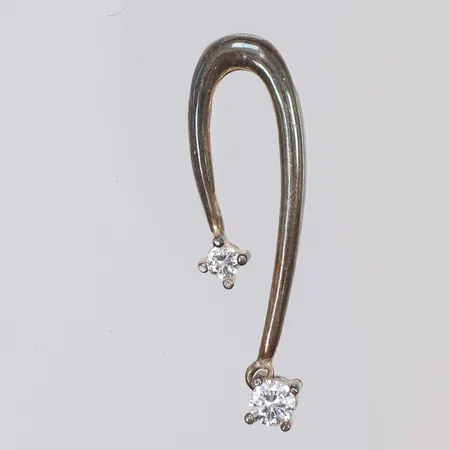 Hänge med vita stenar 9x33mm, stämplad JA, silver 925/1000 Vikt: 3 g