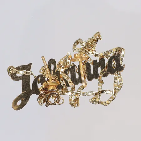 Diverse guld, gravyr, defekt, 14K Vikt: 6,6 g