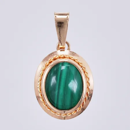 Hänge med Malakit, längd ca 2cm, bredd ca 11mm, 18K Vikt: 1,2 g