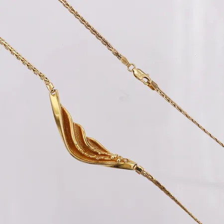 Collier, 40cm, hängdel ca 13mm, 18K   Vikt: 20,9 g