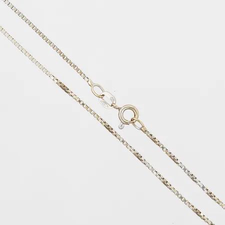 Kedja, Venezia, längd 39,5cm, bredd 1mm, 18K vitguld. Vikt: 3,4 g