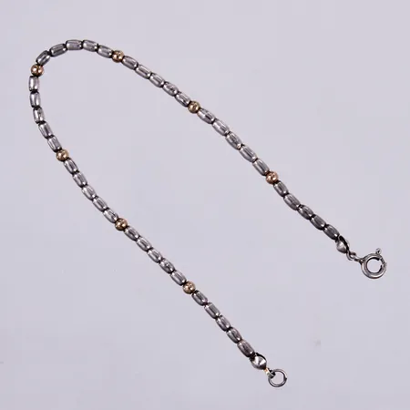 Armband längd ca 18cm, bredd ca 2mm, med förgyllda detaljer, 925/1000 silver Vikt: 3,3 g