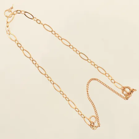 Armband, längd ca 20cm, bredd 3,3mm, säkerhetskedja, berlock saknas, 18K  Vikt: 2,7 g