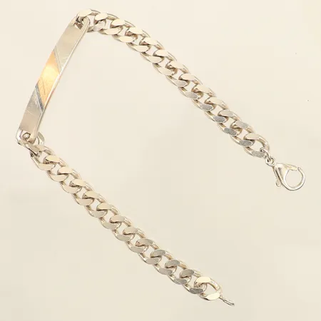 Armband Pansar med bricka, längd 20cm, bredd ca 6,5-7mm, gravyr, 925/1000 silver  Vikt: 19 g