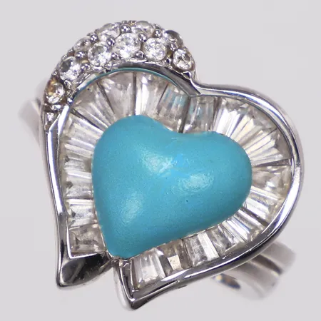 Ring, vita stenar & turkosliknande sten, stl 17, bredd 3,6-18,8mm, vitguld, 18K  Vikt: 10,6 g