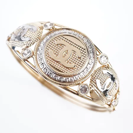 Armring, innermått 19cm, bredd 30mm, 14k Vikt: 7,7 g