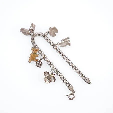 Armband m 6 berlocker, silver, 16cm, bredd 4mm Vikt: 9,2 g