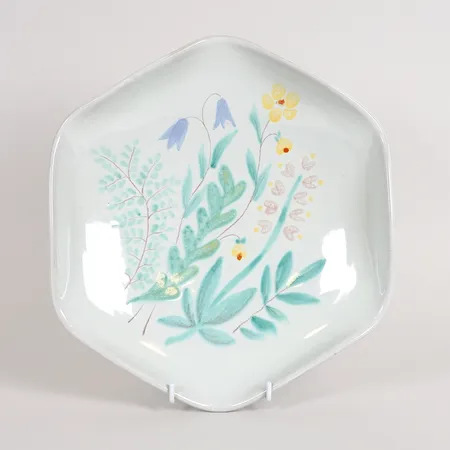 Fat, Anna-Lisa Thomson, keramik, "Ängsblom", Ekeby Ø30cm. Skickas med paket.
