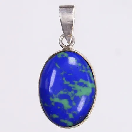 Hänge med blå sten, längd inkl ögla 3cm, bredd 14mm, 925/1000 silver Vikt: 2,7 g