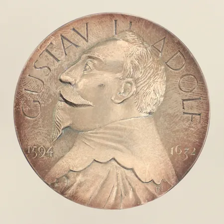 Jubileumsmedalj, Gustav II Adolf - Till 400-årsminnet av Gustav II Adolfs födelse den 9 december 1594, nr 281/650, Ø45mm, 999/1000 silver, etui. Vikt: 51,1 g