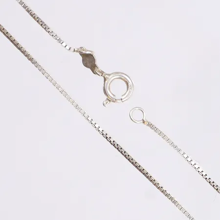 Halskedja, Venezia, längd 42cm, bredd 1mm, 835/1000 silver Vikt: 2 g