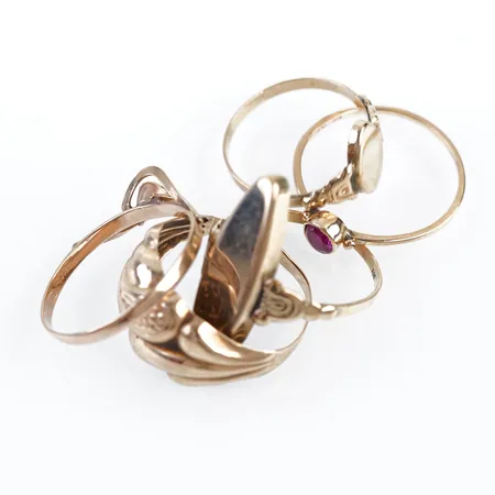 Diverse guld, 14k Vikt: 5,6 g