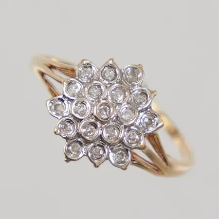 Ring stl 19, bredd 1,1-12mm, åttkantslipade diamanter 19x0,01ct, ojämn skena, 18K,  Vikt: 2,5 g