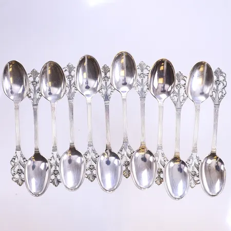Tolv teskedar i etui, Wranges Juvelerare Göteborg, längd 12cm, silver 830/1000 Vikt: 90 g