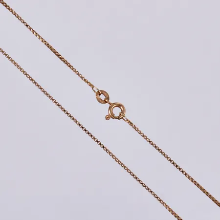 Kedja Venezia längd ca 38cm, bredd ca 1mm, 18K Vikt: 3,2 g